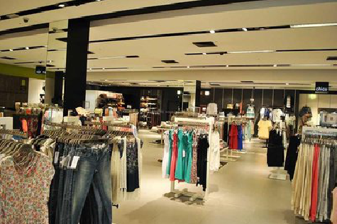 嵩县商场里的店面怎么装修？